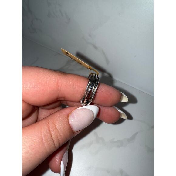 DY diamond accent Cable Ring - Picture 2 of 4